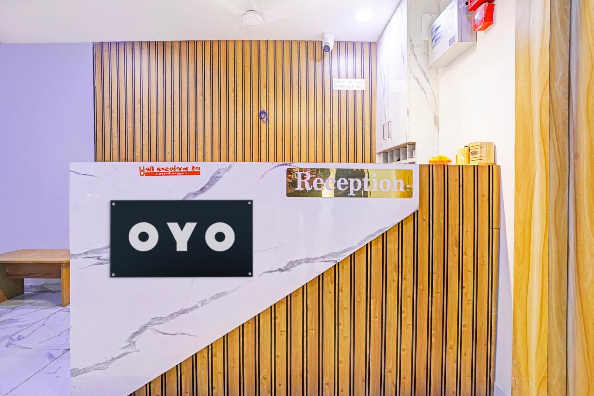 Hotel O Patang 24 Ахмедабад Екстериор снимка